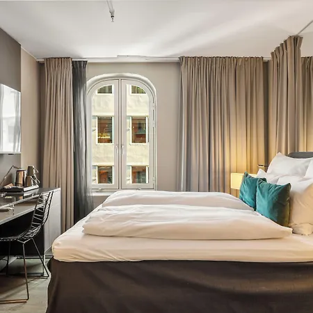 Clarion Admiral Hotel 4*