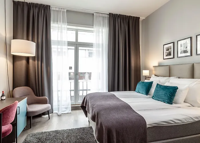 Clarion Admiral Hotel