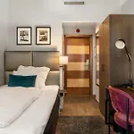 Clarion Admiral 4* Μπέργκεν