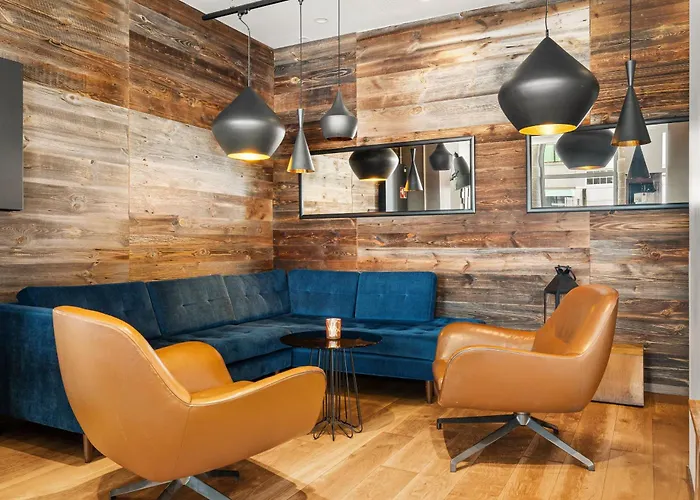 Clarion Admiral Bergen