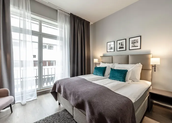 Clarion Admiral Bergen