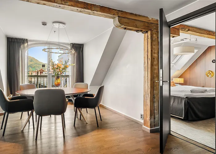 Hotel Clarion Admiral 4*