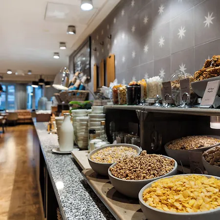 クラリオン アドミラル