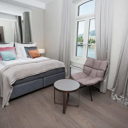 מלון Clarion Admiral 4*