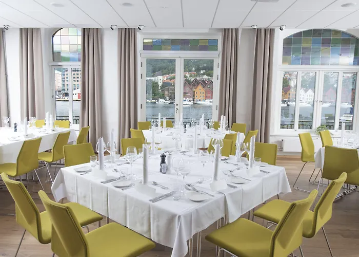 Clarion Admiral Hotel