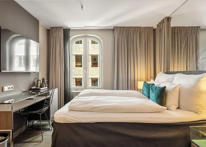 Clarion Admiral Hotell 4*